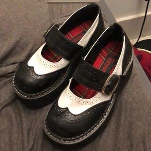 Oxford Mary Janes